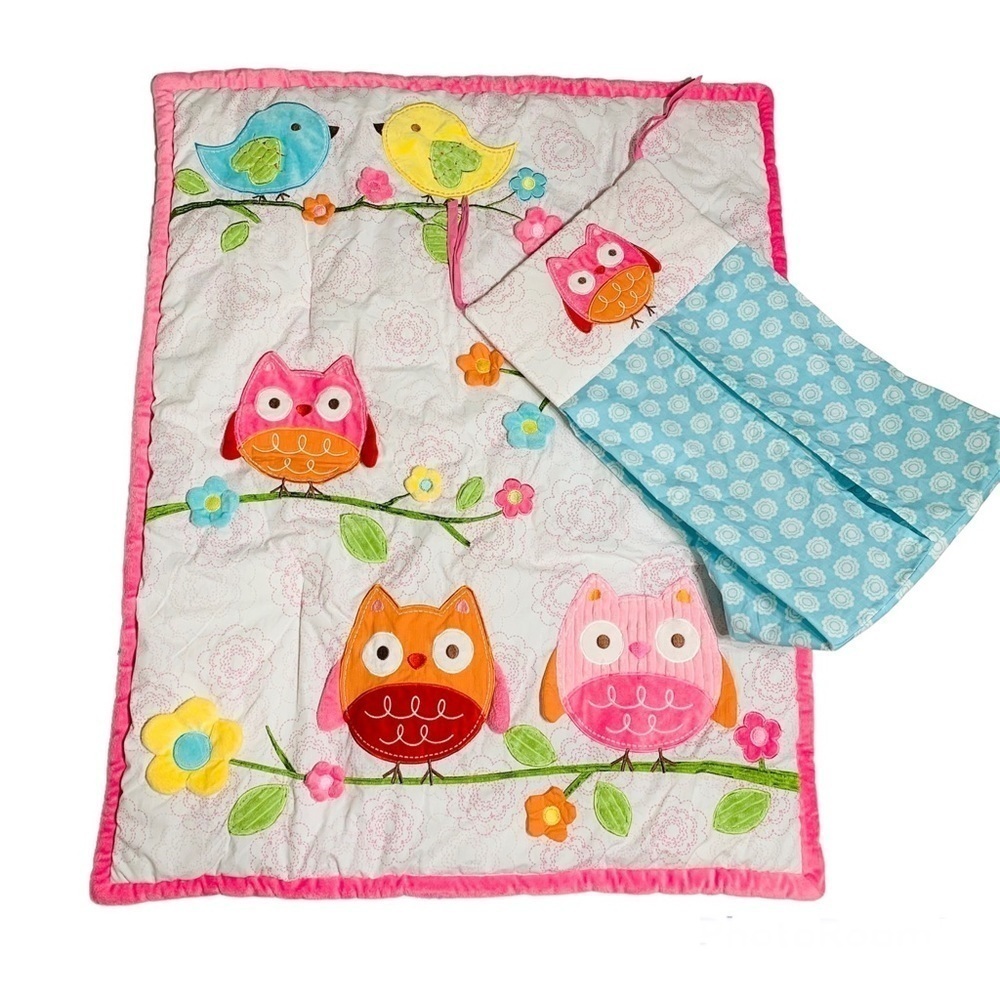 NOJO owls baby nursery crib quilt and super pile holder